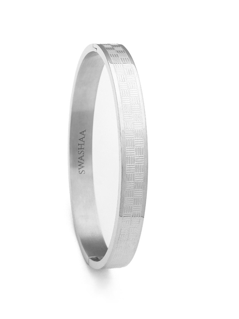 SWASHAA Men Silver-Plated Kada Bracelet