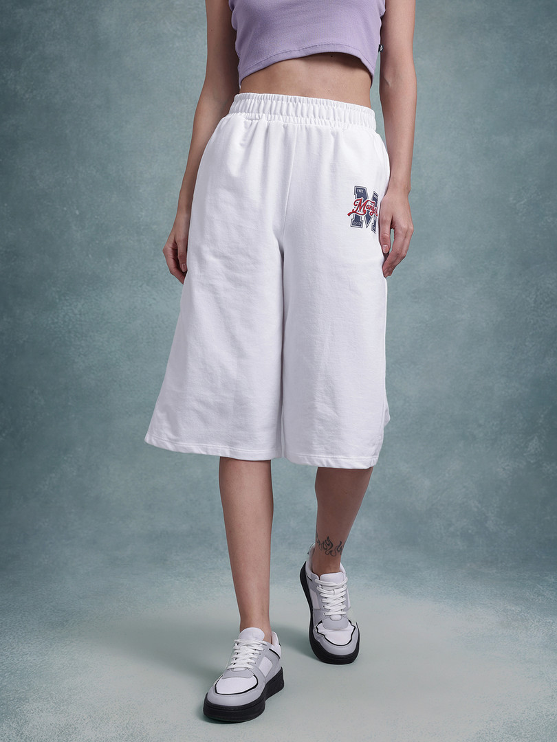 Roadster The Lifestyle Co. Women Solid Capris