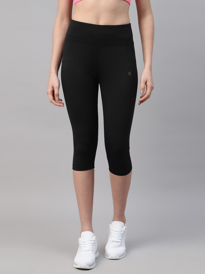 capri HRX by Hrithik Roshan Women Mid Rise Sports Capris