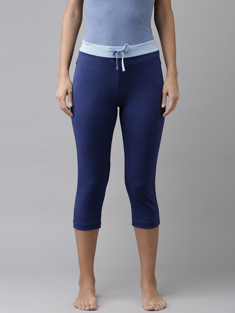 Van Heusen Women Twilight Drawstring Waist Reflective Trim Lounge Capris