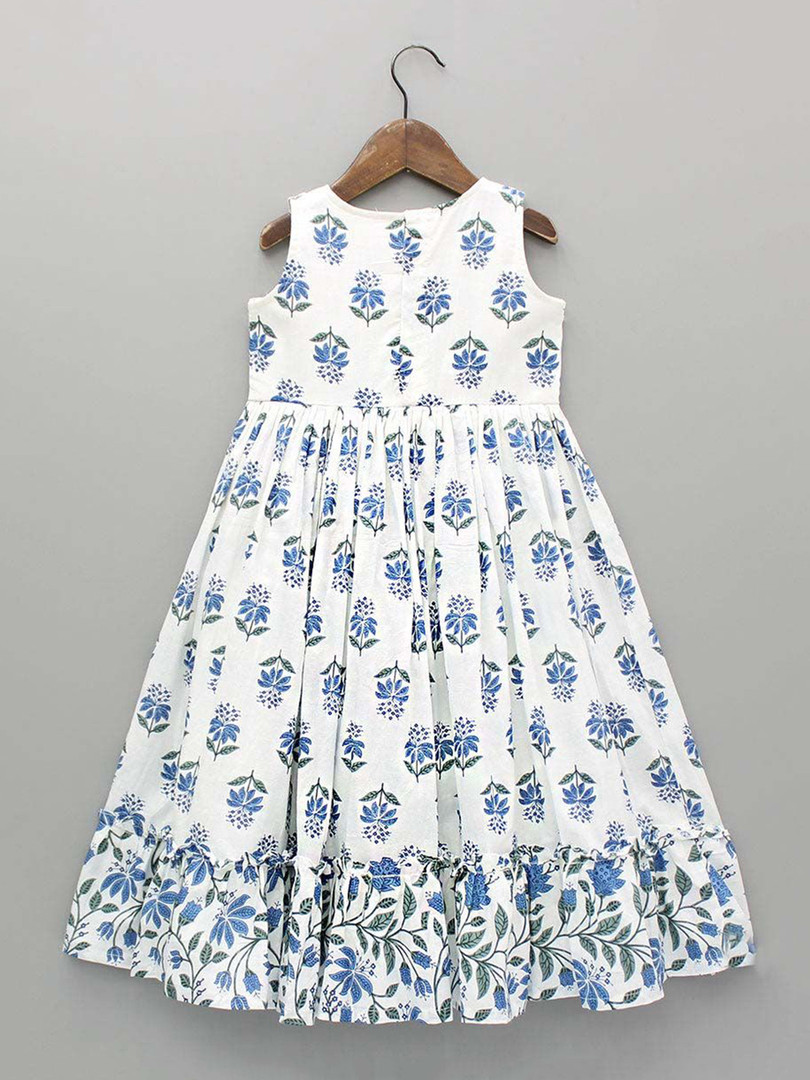 White World Girls Floral Printed Round-Neck Fit-Flared Ethnic Dresses