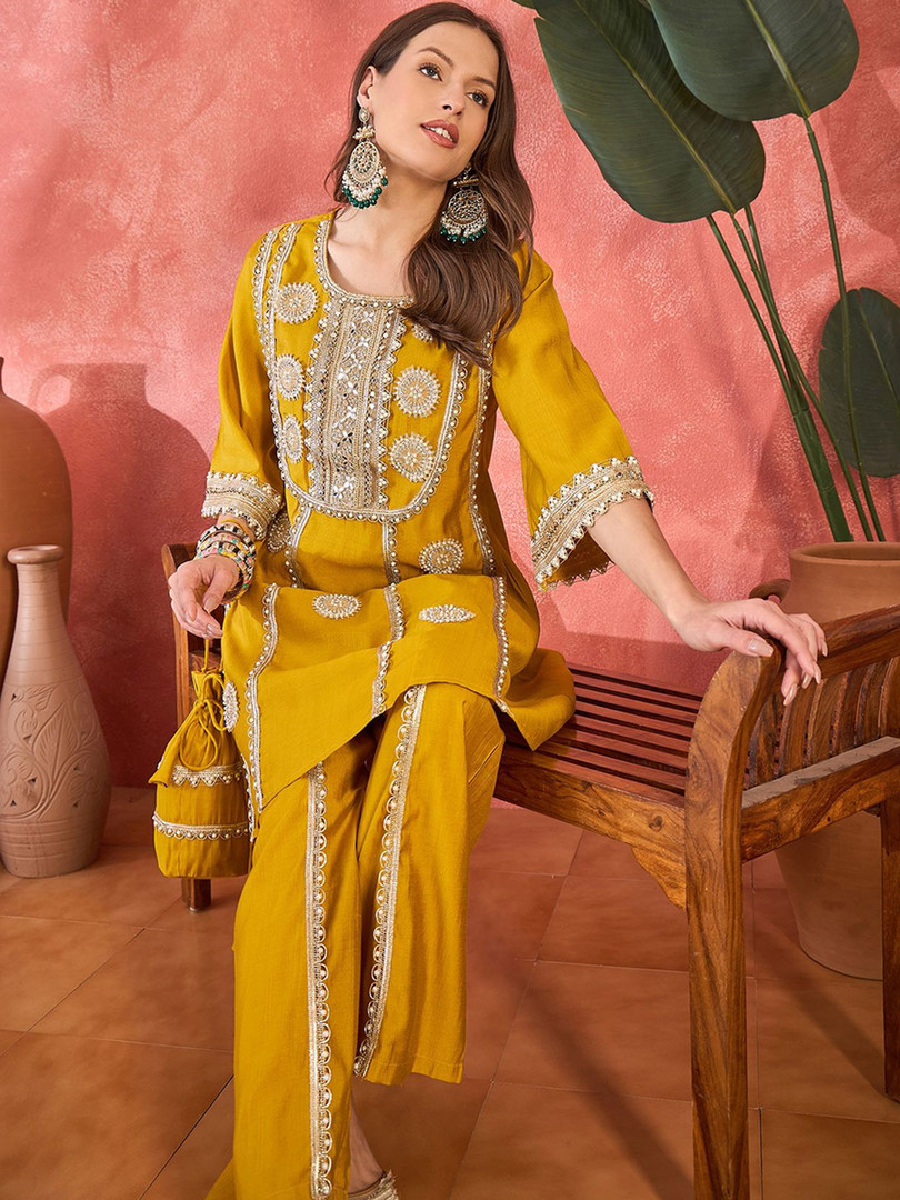Yellow / Gold
