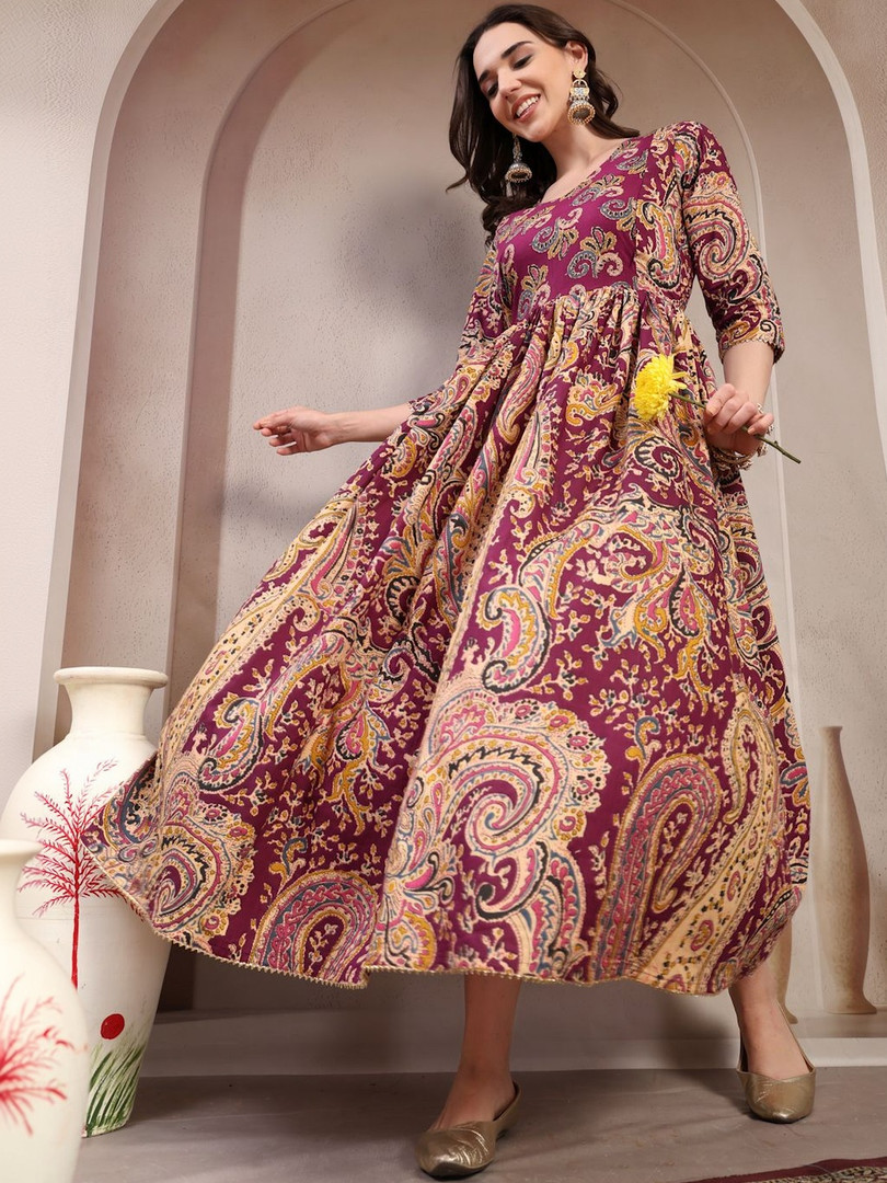 NAVYAAZRI Paisley Printed V-Neck Fit & Flare Cotton Ethnic Dresses