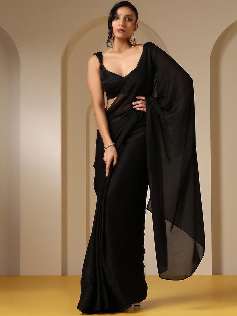 ethnic Swtantra Sweetheart Neck Saree Blouse