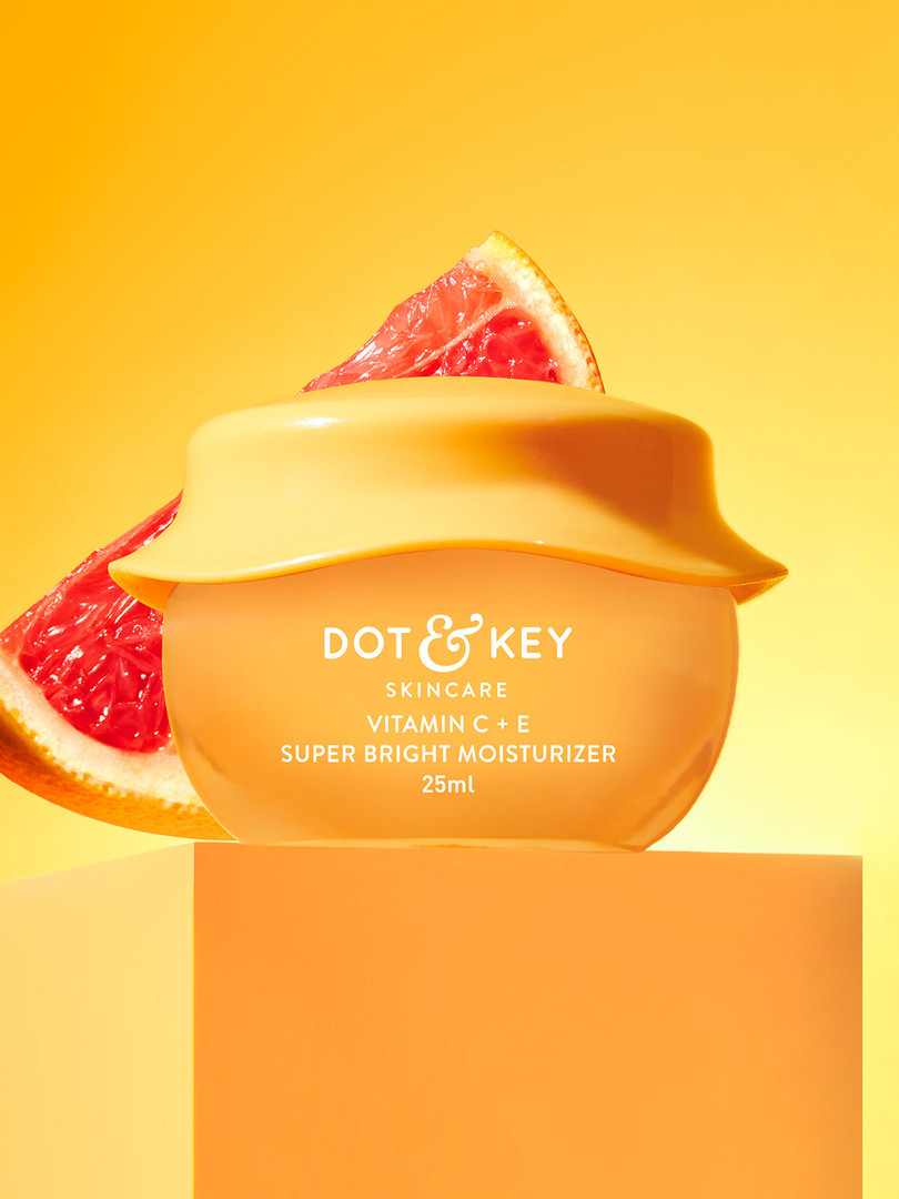 DOT & KEY Vitamin C+E Oil-Free Moisturizer For Glowing Skin & Fades Dark Spots - 25ml