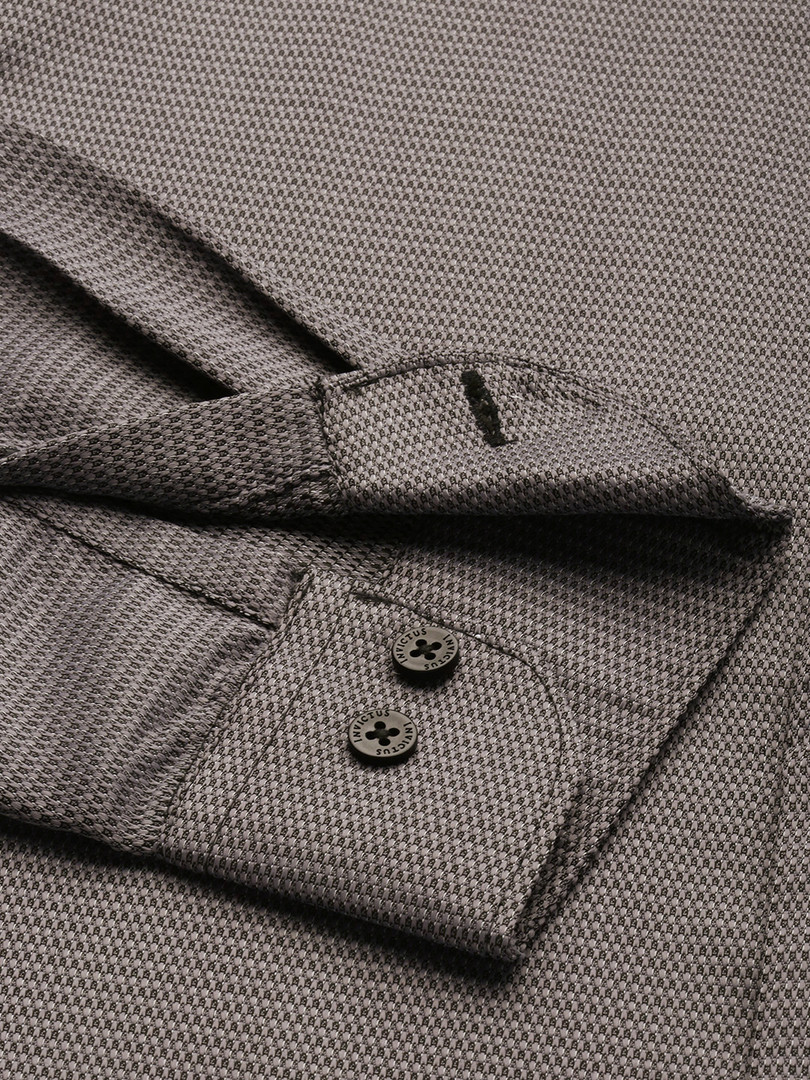 INVICTUS Men Easy Care Grey & Black Self Design Formal Shirt