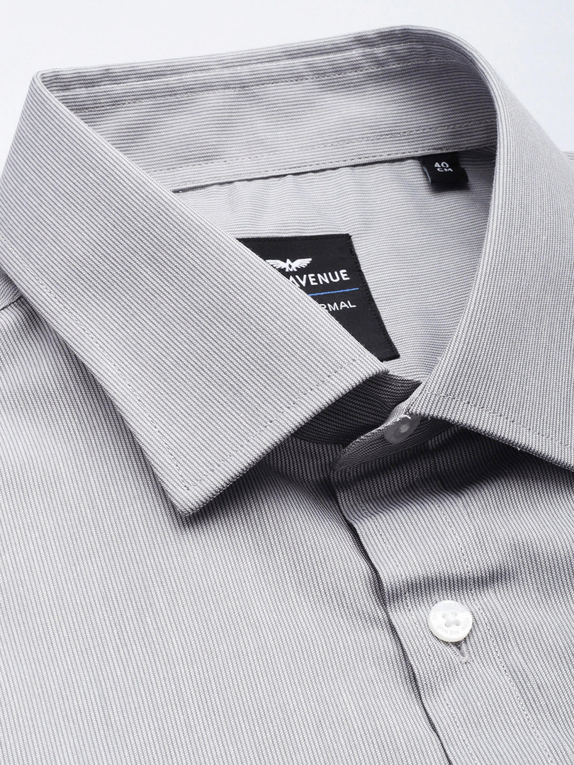 Park Avenue Slim Fit Self Striped Cutaway Collar Formal Shirt