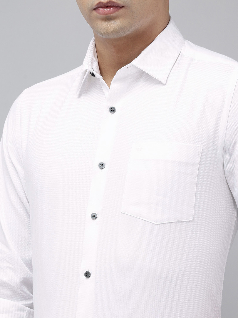 Arrow Manhattan Slim Fit Textured Pure Cotton Formal Shirt