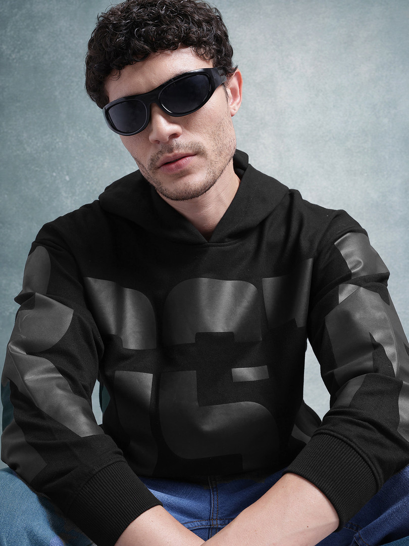 Roadster The Lifestyle Co. Men Printed Hooded Sweatshirt