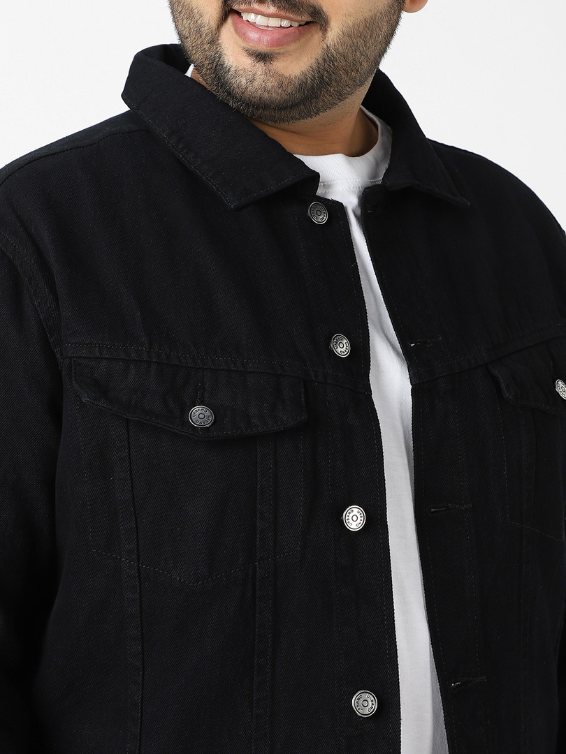 Urbano Plus Men Washed Regular Fit Denim Jacket