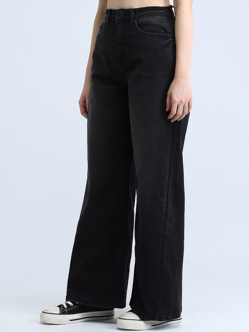 Flying Machine Women Relaxed Fit High-Rise Light Fade Stretchable Jeans