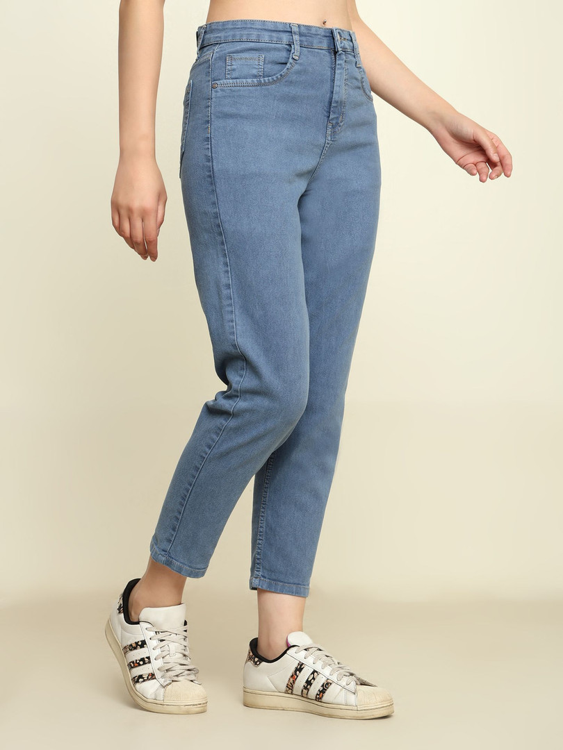zayla Women Cotton Loose High-Rise Stretchable Jeans