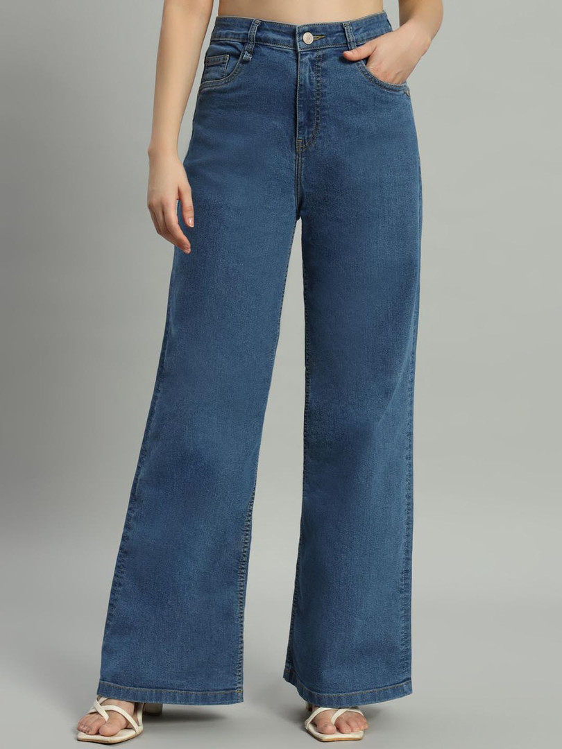 Roadster The Lifestyle Co Women High-Rise No Faded Jeans