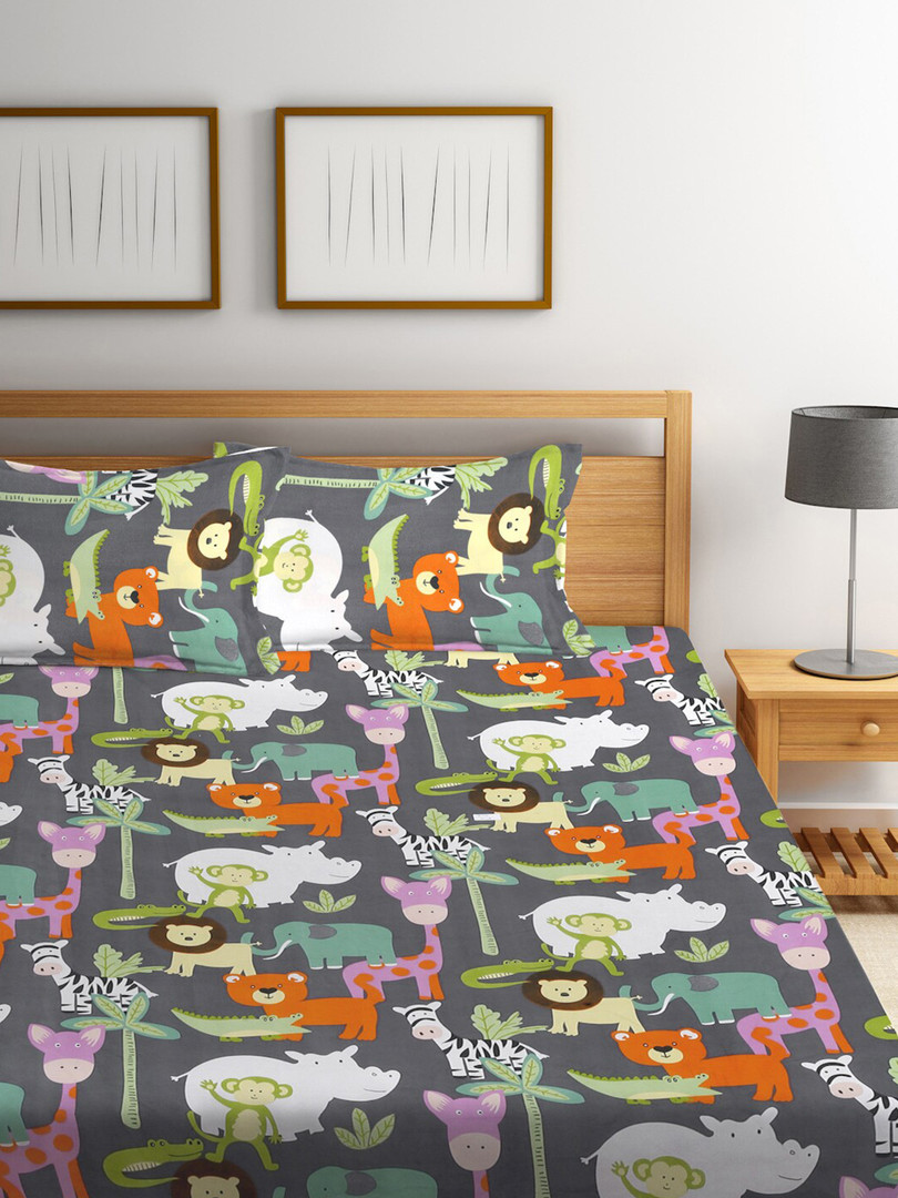 KLOTTHE Sacred Shells Grey Animal Polycotton 300 TC Fitted King Fine Bedsheet with 2 Pillow Covers-98 x 89 inches