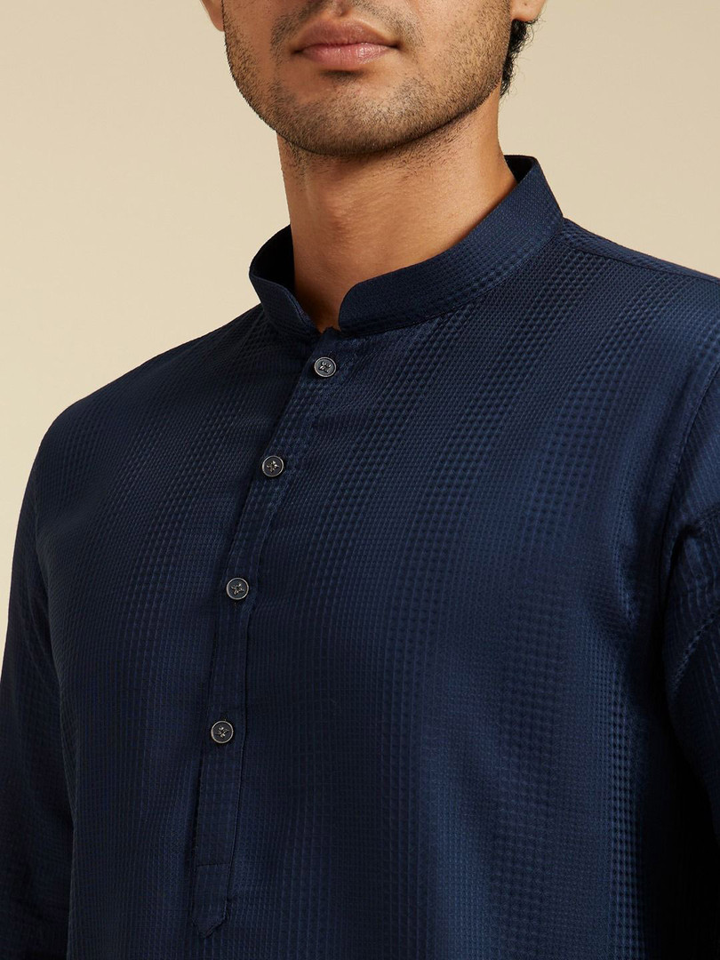 Diwas by Manyavar Textured Mandarin Collar Straight Kurta