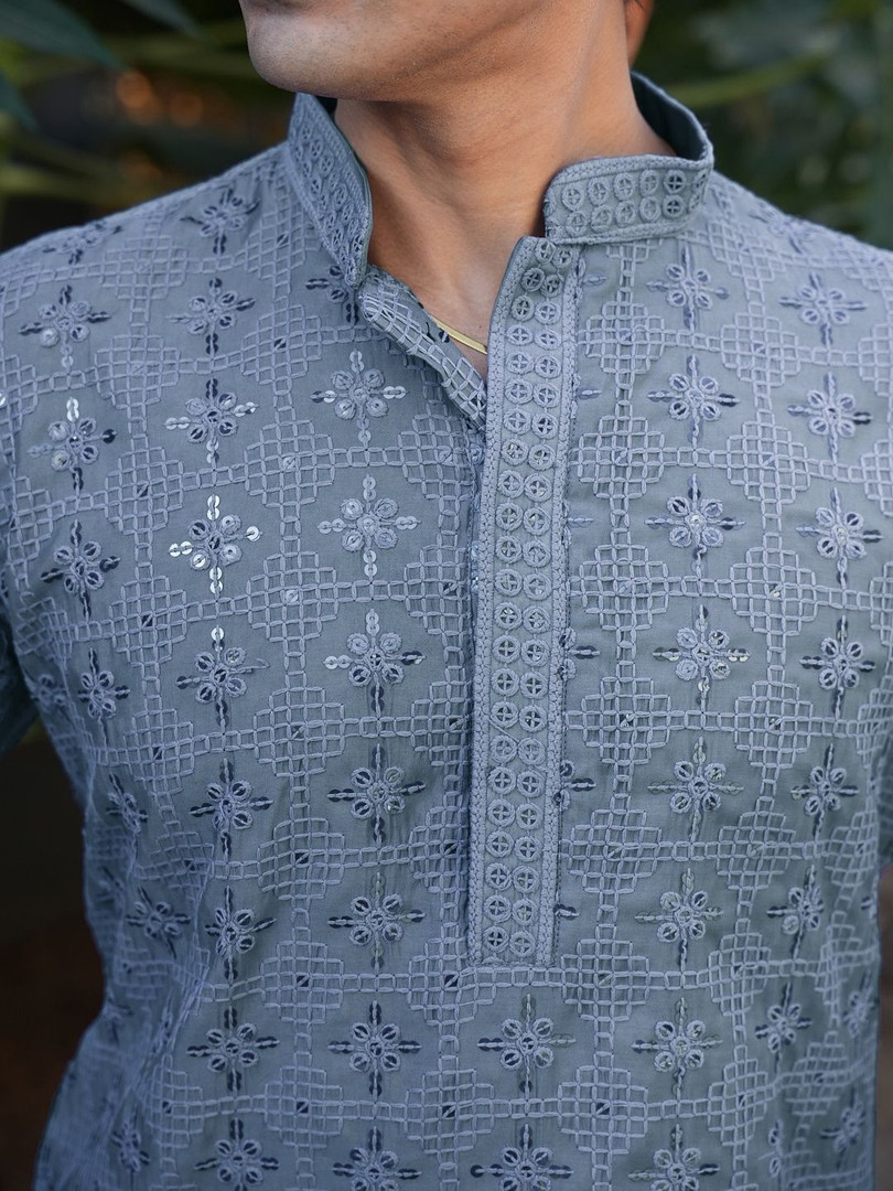 Anouk Men Geometric Embroidered Kurta