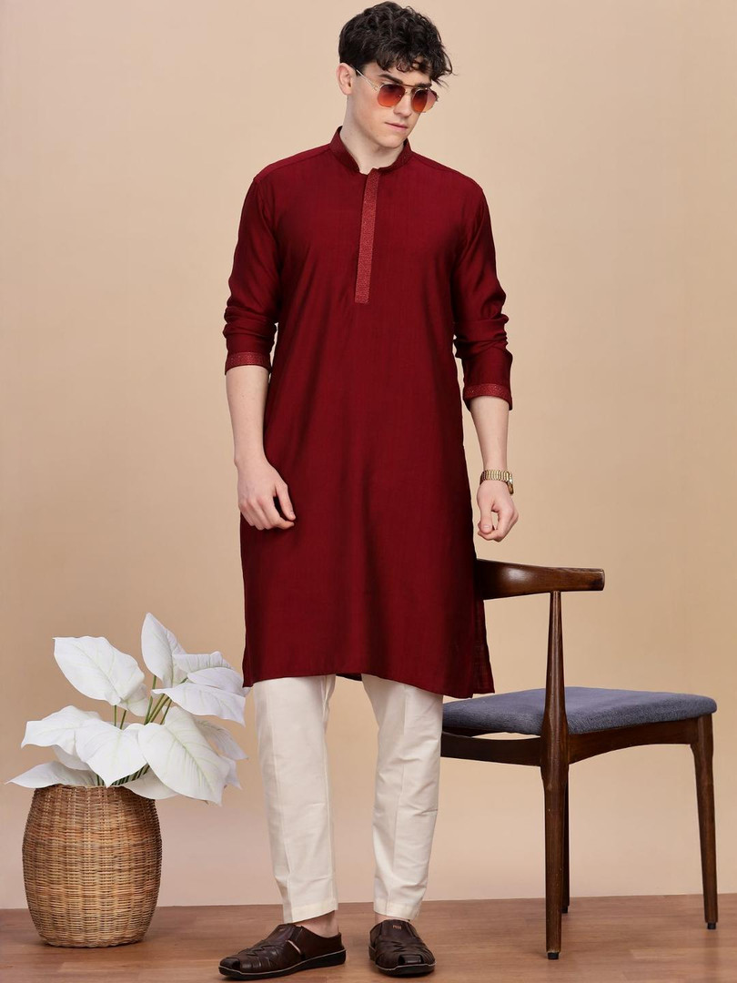 Maroon_2