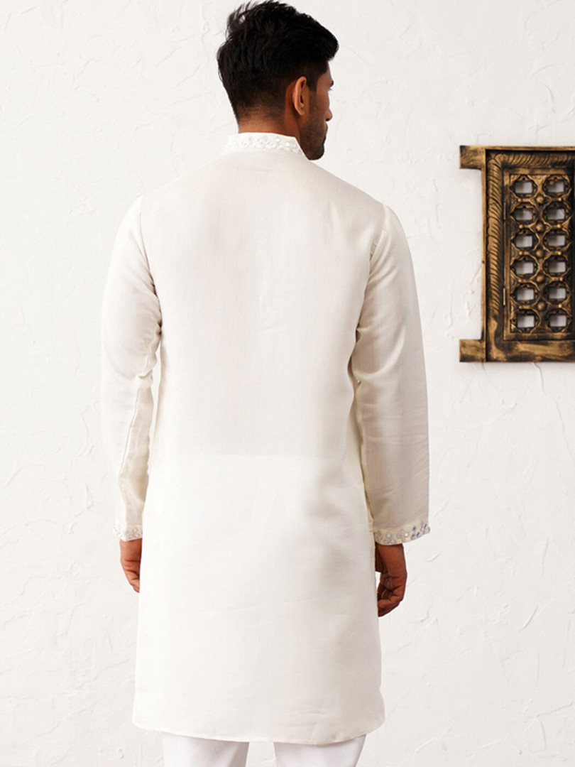 Jompers Floral Embroidered Mirror Work Mandarin Collar Cotton Silk Straight Republic Day Republic Day Kurta