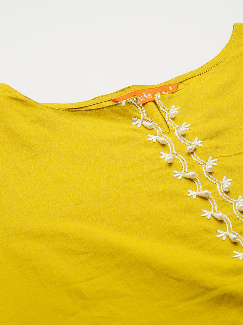 Indo Era Floral Embroidered Kurta