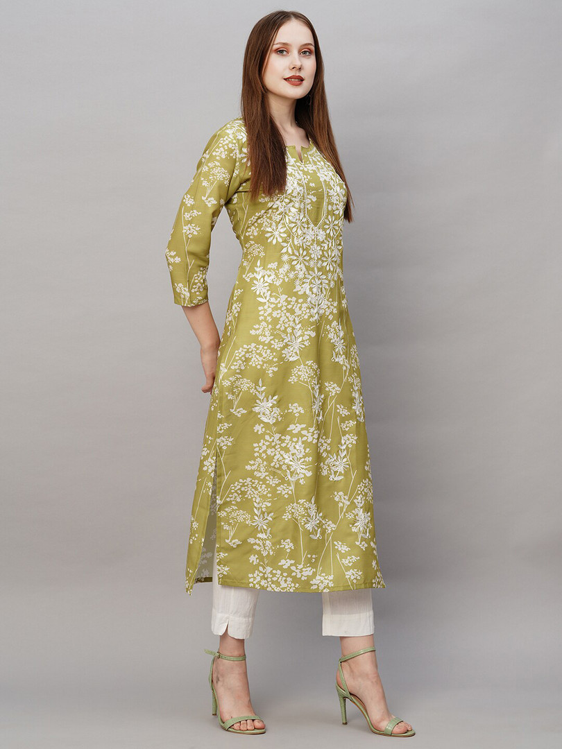 GoSriKi Floral Embroidered Thread Work Regular Republic Day Republic Day Kurta