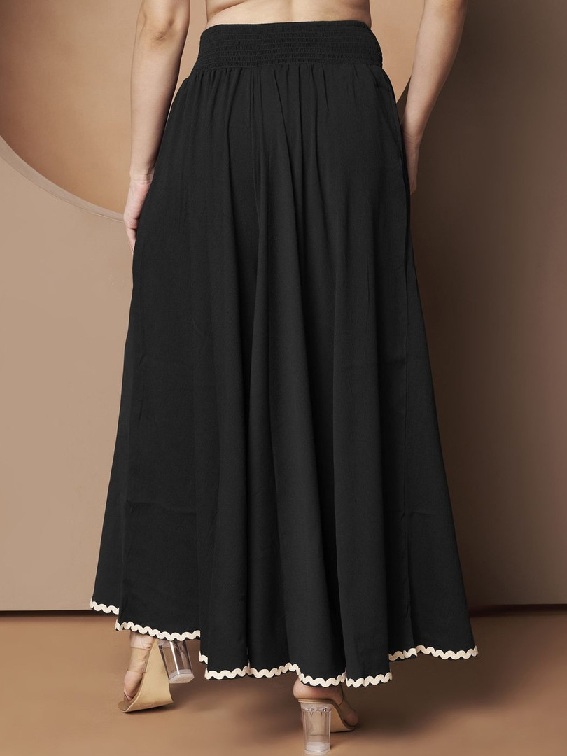 LookShine Women Printed Flared Palazzos