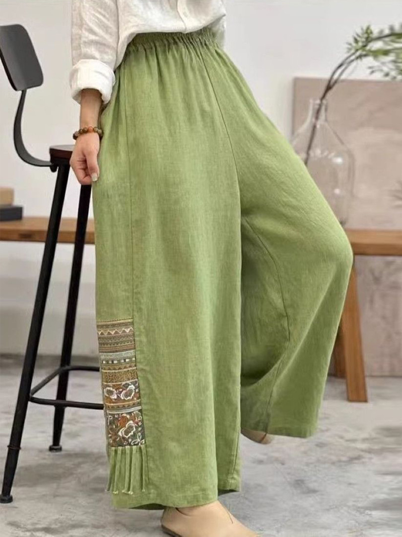 StyleCast Women Printed Flared Palazzos
