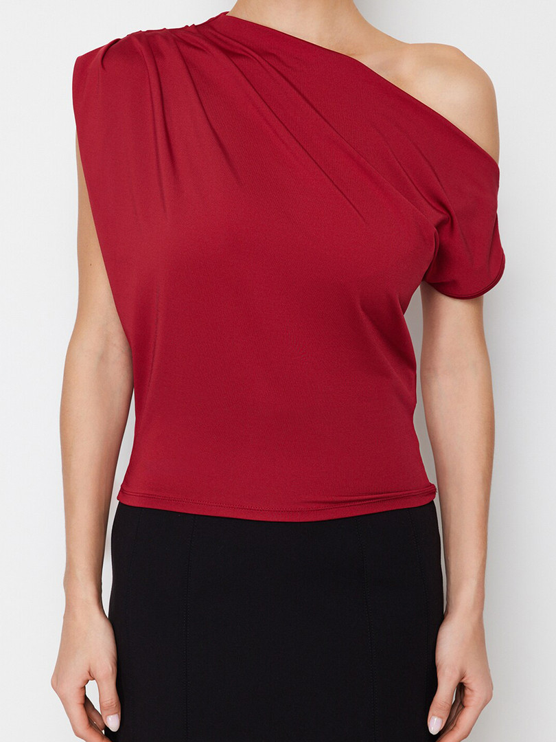 Trendyol Off-Shoulder Extended Sleeves Crop Top