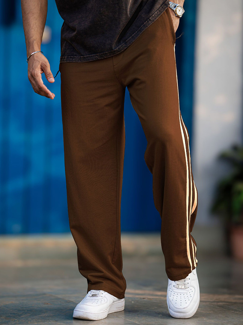 Brown / White