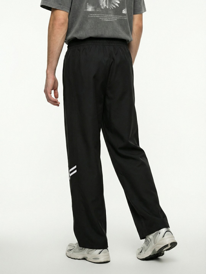 glitchez Men Mid-Rise Panelled Relaxed Fit Track Pants