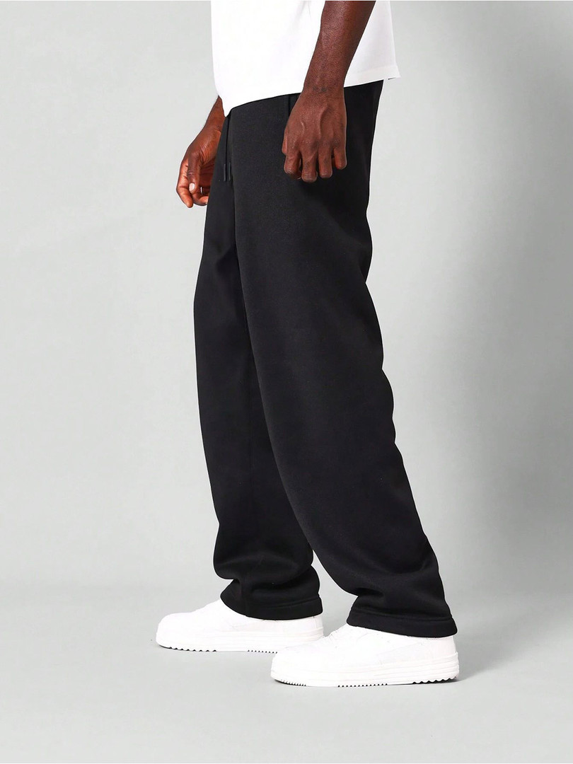NOBERO Men Straight Fit Joggers