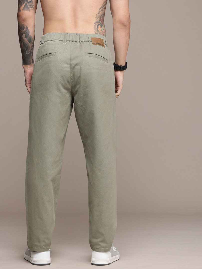 Roadster The Life Co. Men Pure Cotton Relaxed Pleated Chinos Trousers
