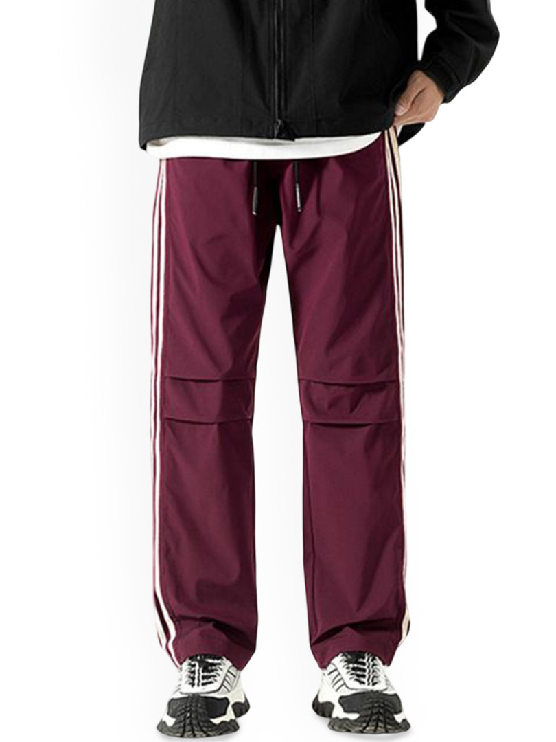 Maroon / White